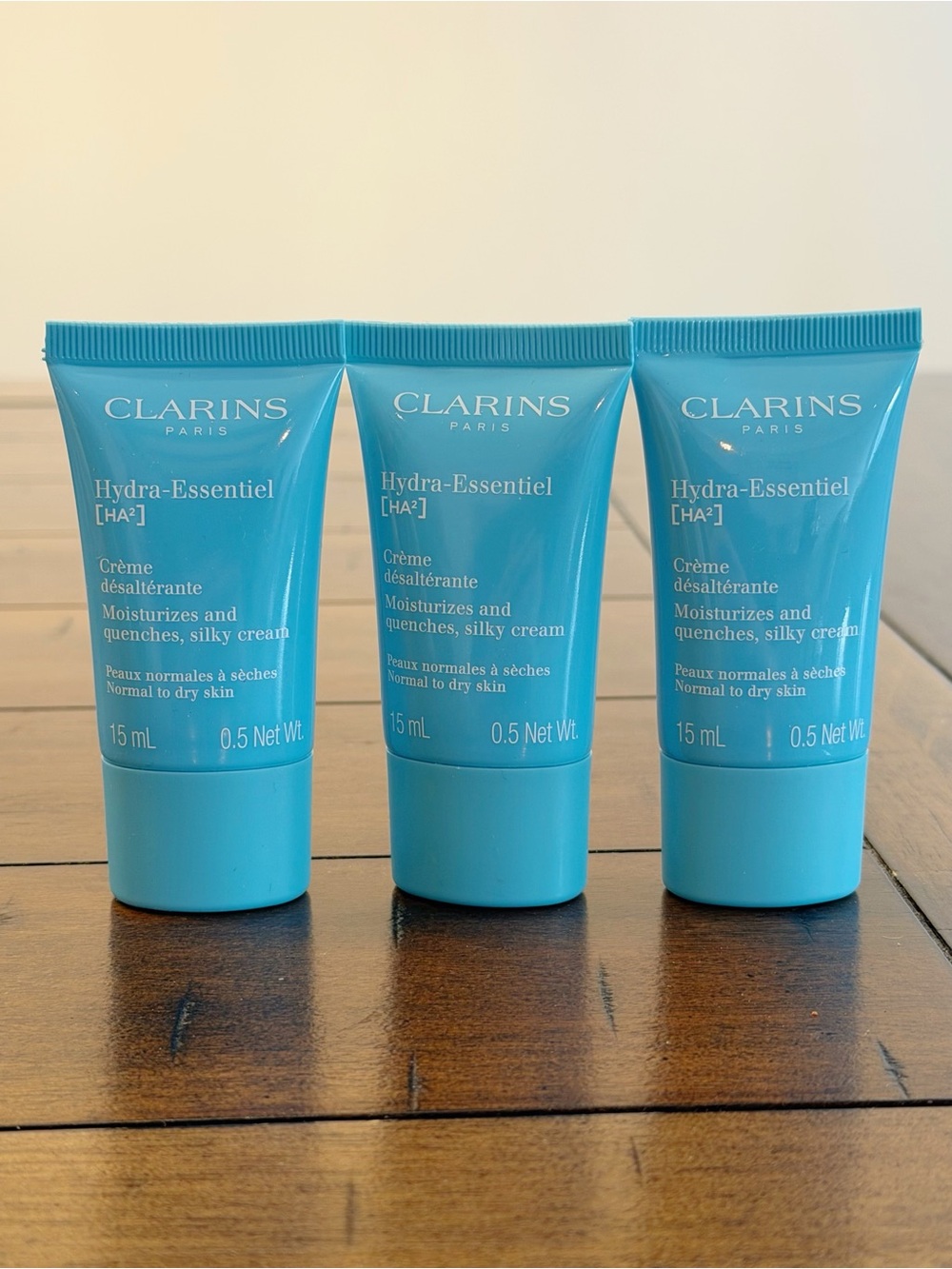 Clarins Hydra Essential Moisturizes & Quenches Silky Cream 45ml